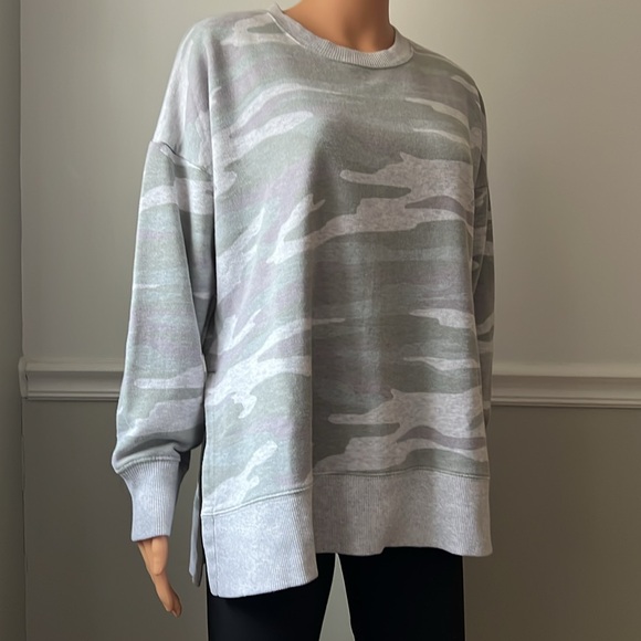 #49. Aerie oversized desert camo sweatshirt - Picture 8 of 16